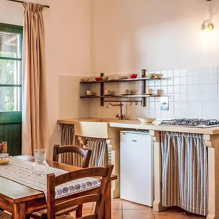 Le Debbiare-1 By Interhome